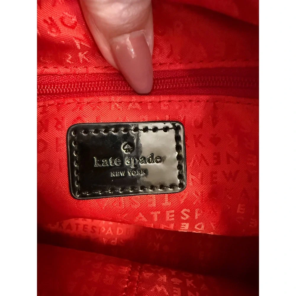 Kate Spade Black White Spade Flower Satchel Bag Patent Leather Trim‎ Monogram